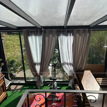 Moebliertes Haus Mit Garten Im Herzen Von Appartement *