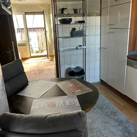 Möbliertes Haus Mit Garten Im Herzen Von Apartment