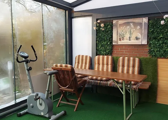 Apartamento Moebliertes Haus Mit Garten Im Herzen Von *